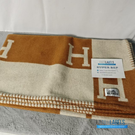Hermes H Logo Blanket